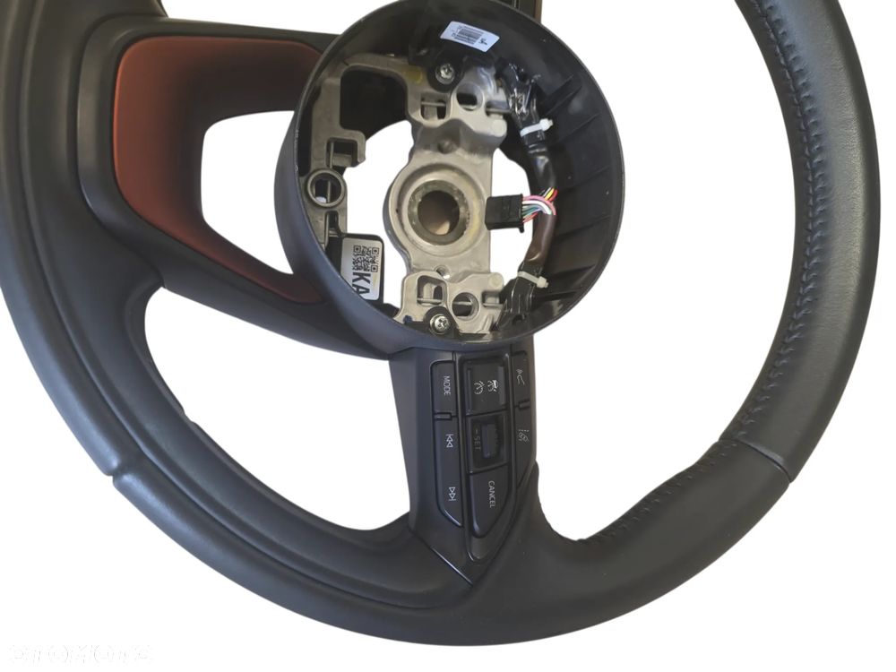 KIEROWNICA MULTIFUNKCJA STEROWANIE TOYOTA AYGO X 2022-2025 - 4