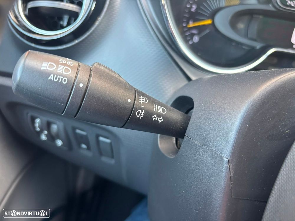 Renault Captur 1.5 dCi Exclusive - 25