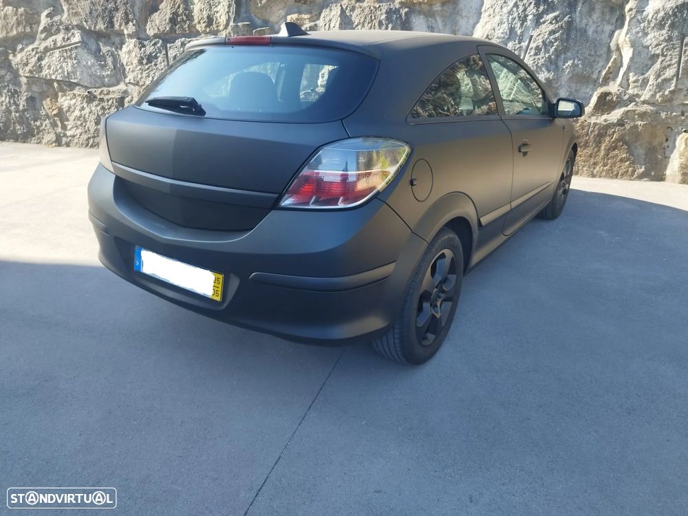 Opel Astra GTC 1.4 - 4