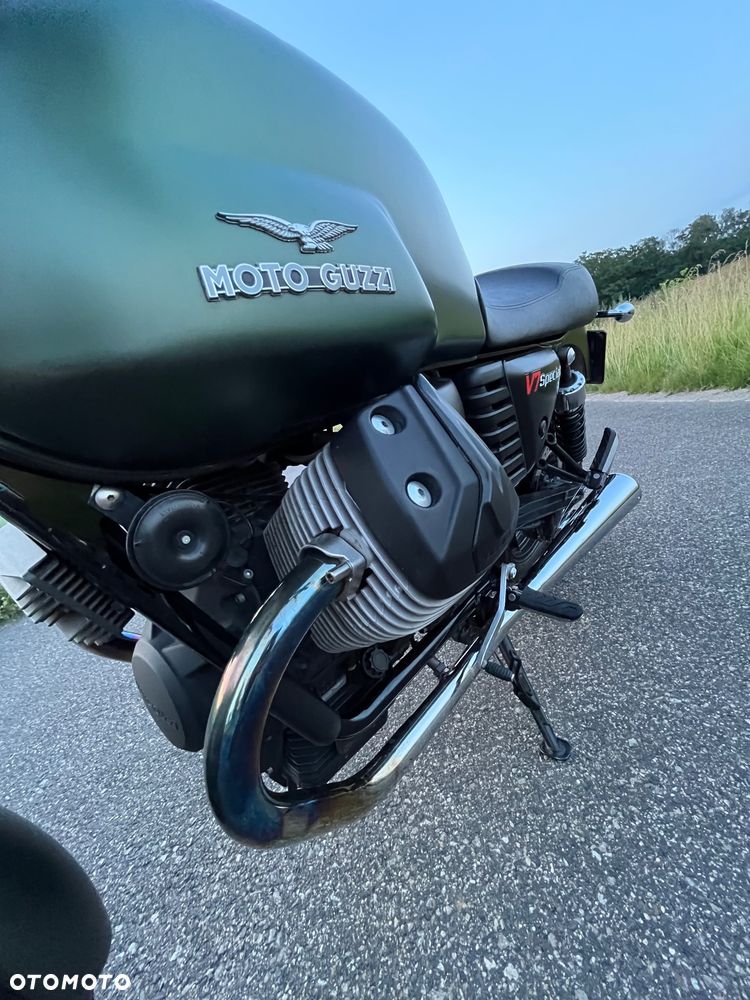Moto Guzzi V7 - 13
