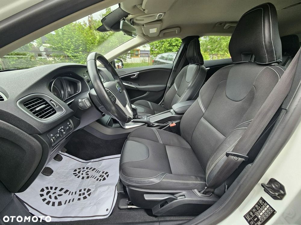 Volvo V40 - 10