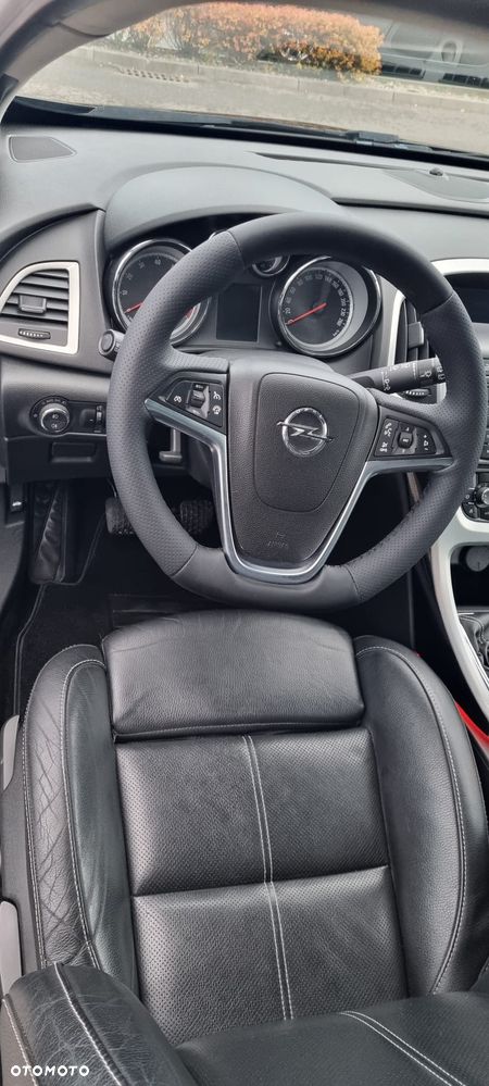 Opel Astra 1.6 T Sport - 14