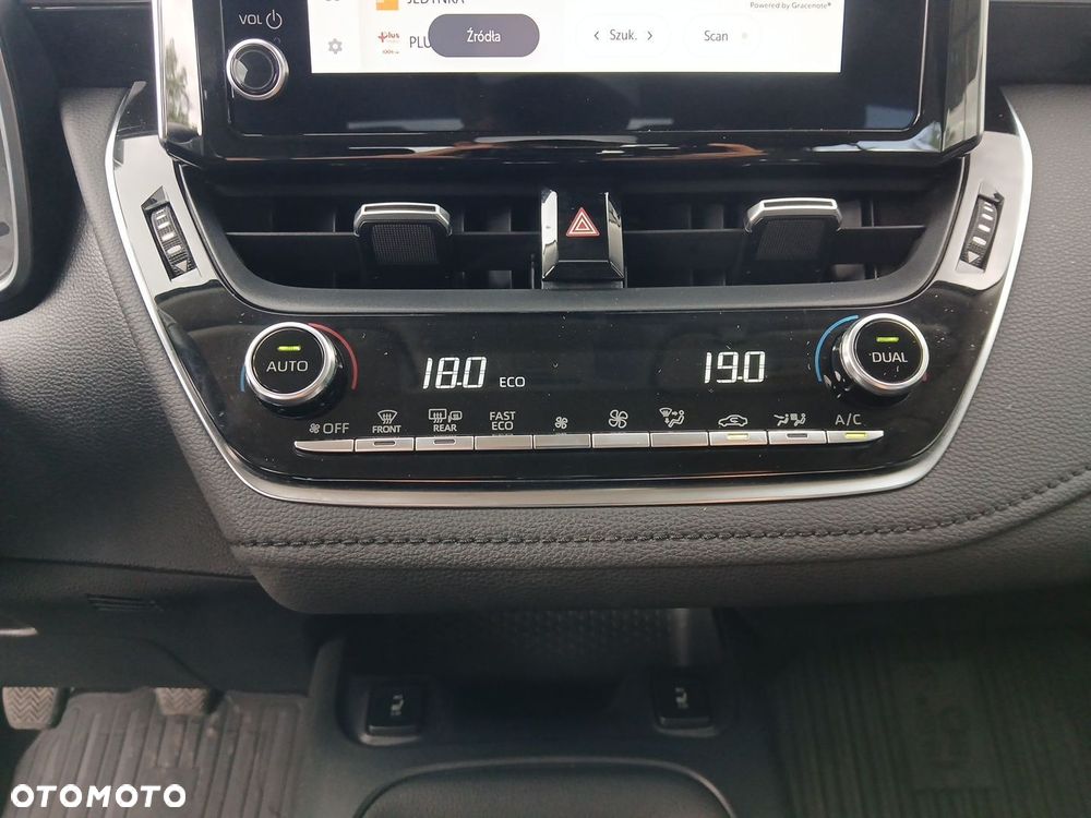 Toyota Corolla - 31
