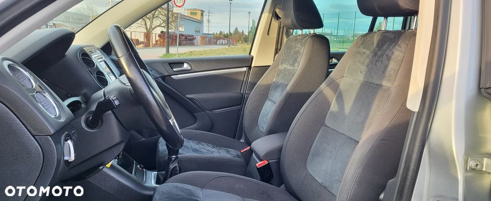 Volkswagen Tiguan - 14