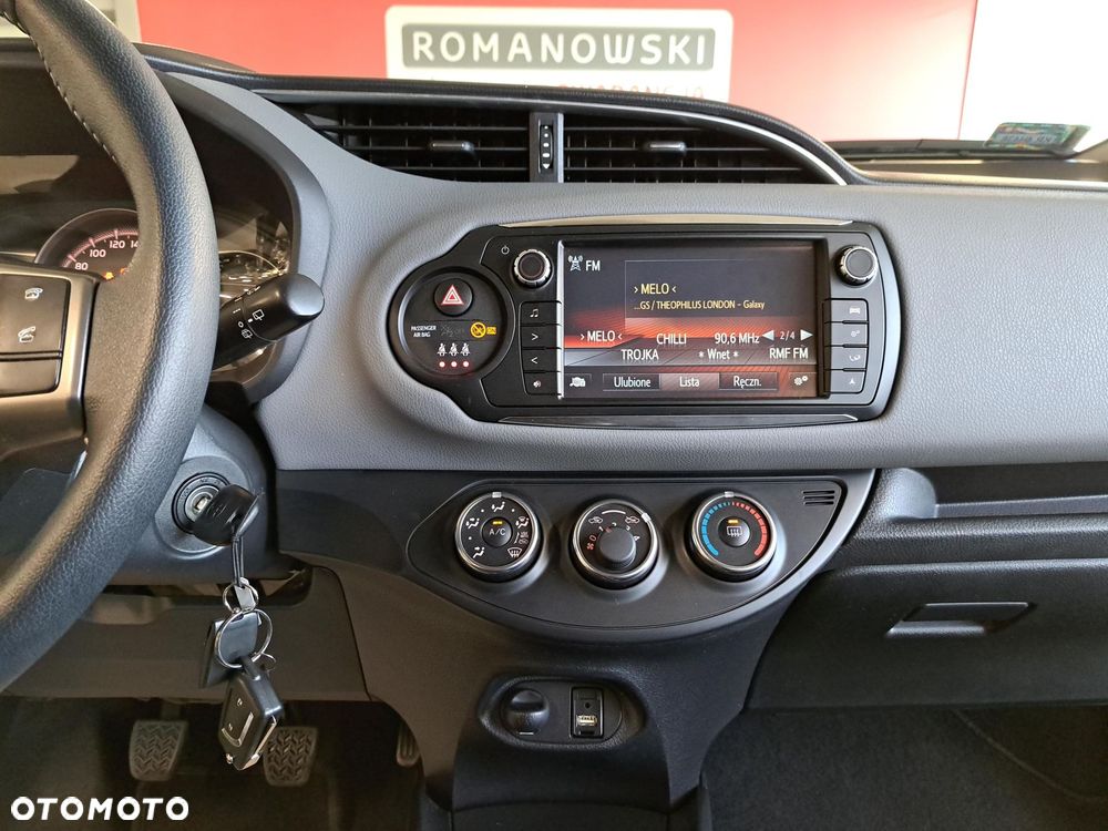 Toyota Yaris - 20