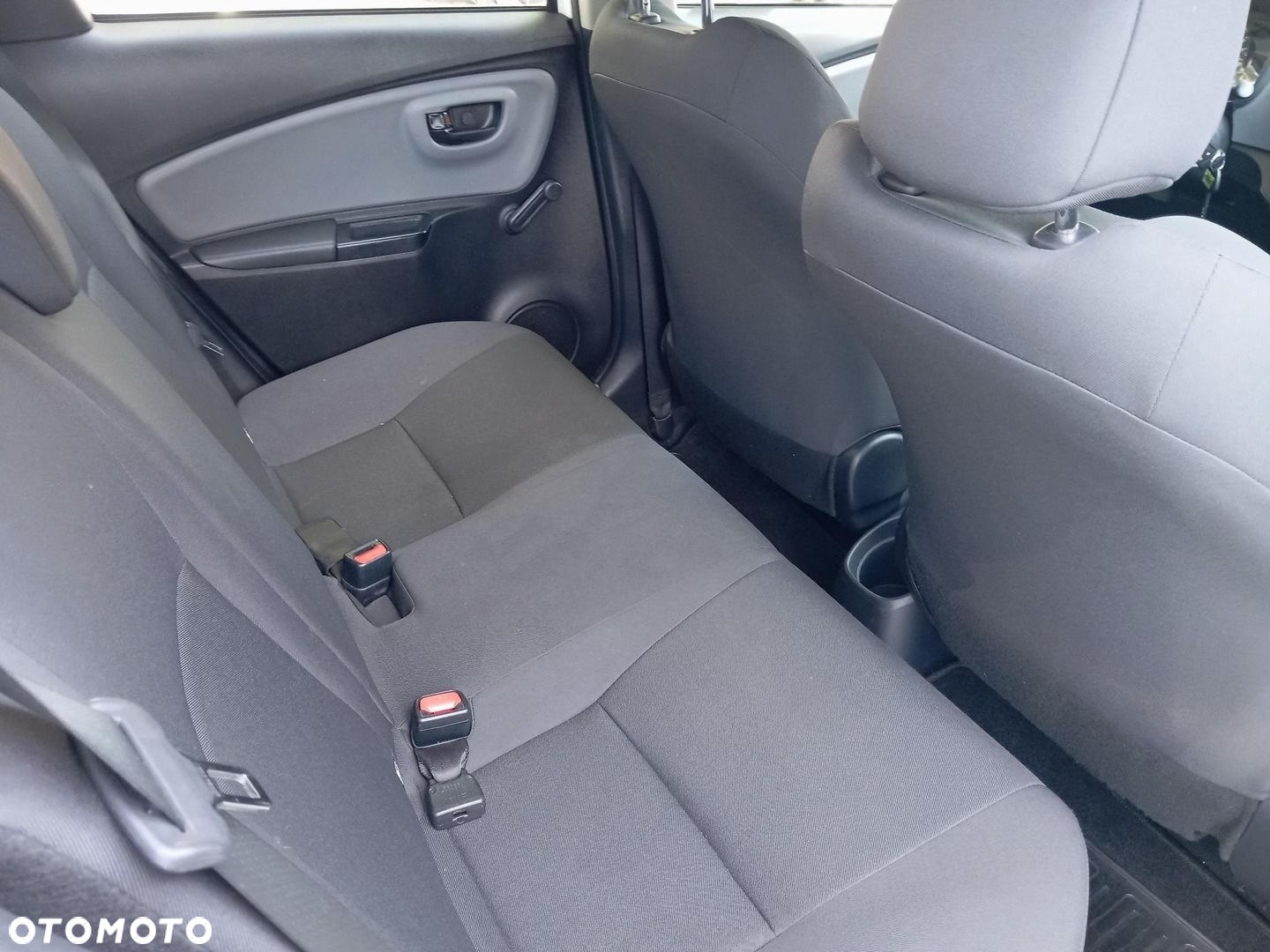 Toyota Yaris - 13