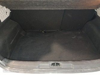 Peugeot 207 1.4 VTi Sportium - 31