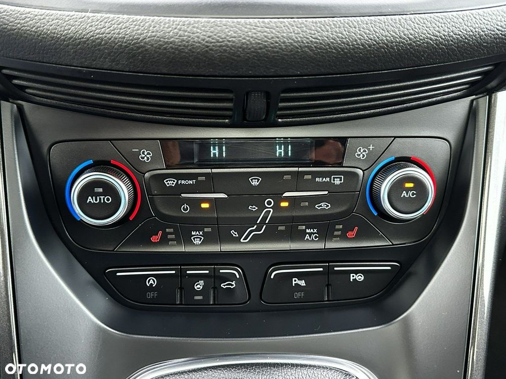 Ford C-MAX 2.0 TDCi Start-Stop-System Titanium - 32