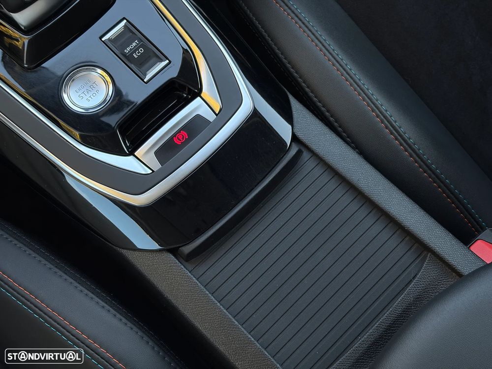 Peugeot 308 PureTech 130 GPF EAT8 Stop & Start Tech Edition - 36
