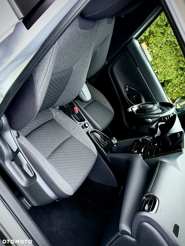 Toyota Yaris Cross Hybrid 1.5 Style AWD - 19