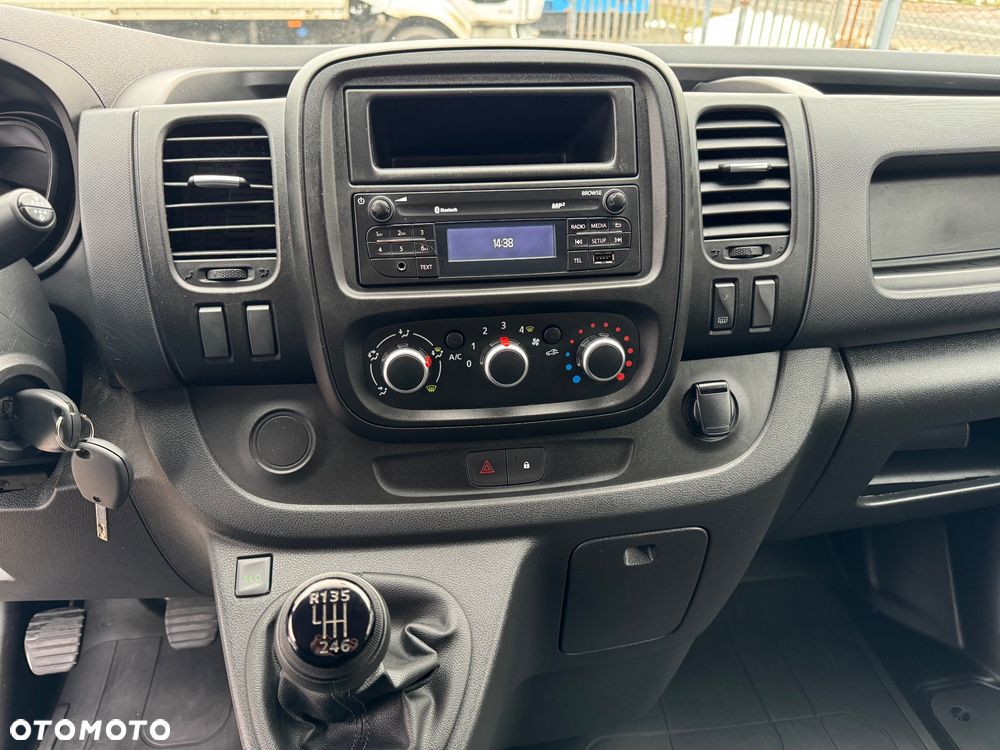 Renault Trafic - 18