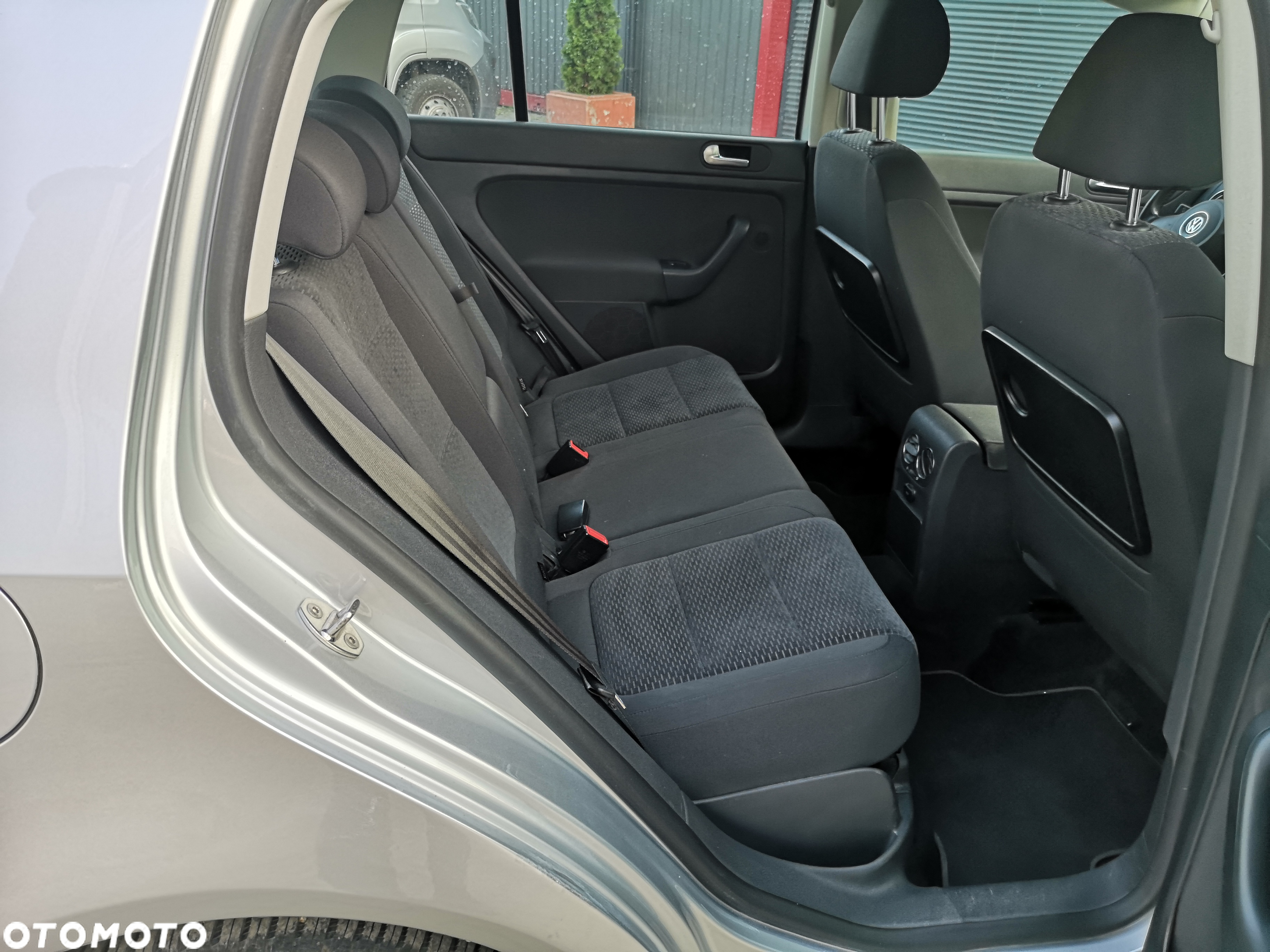 Volkswagen Golf Plus 2.0 TDI DPF Highline - 22
