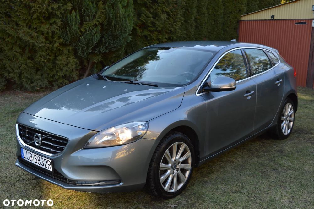 Volvo V40 T3 - 3