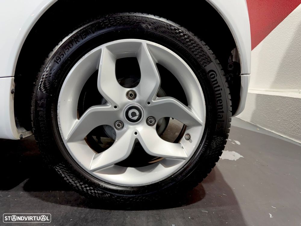 Smart ForTwo Coupé 1.0 mhd Pulse 71 Softouch - 46