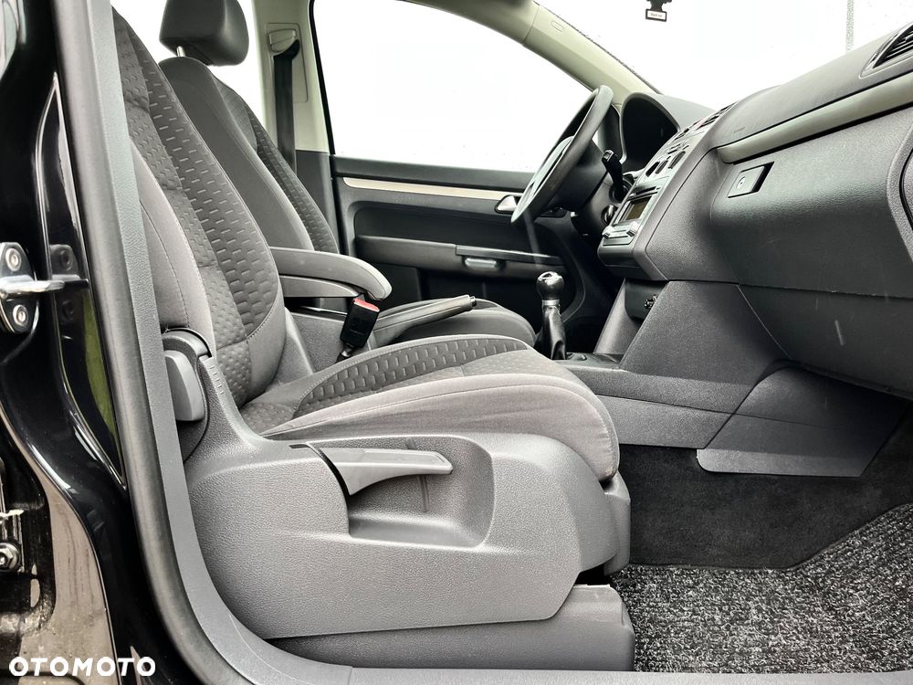 Volkswagen Touran 1.6 Trendline - 10