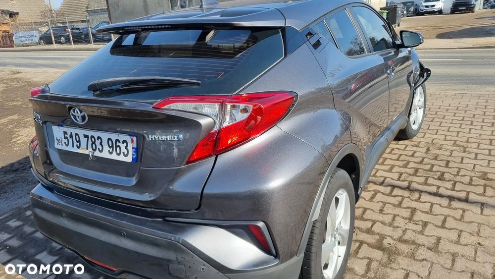 Toyota C-HR Club - 17