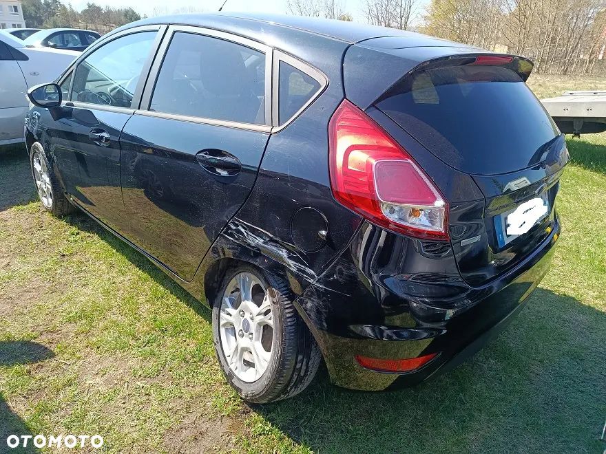 Ford Fiesta - 6