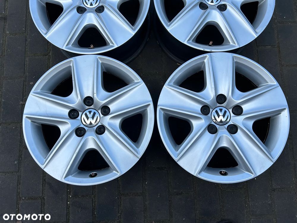 Felgi Strukturalne VW Golf 5, 6, 7, Touran, Sportsvan, Caddy 16 cali 5x112 4szt. z kołpakami - 3