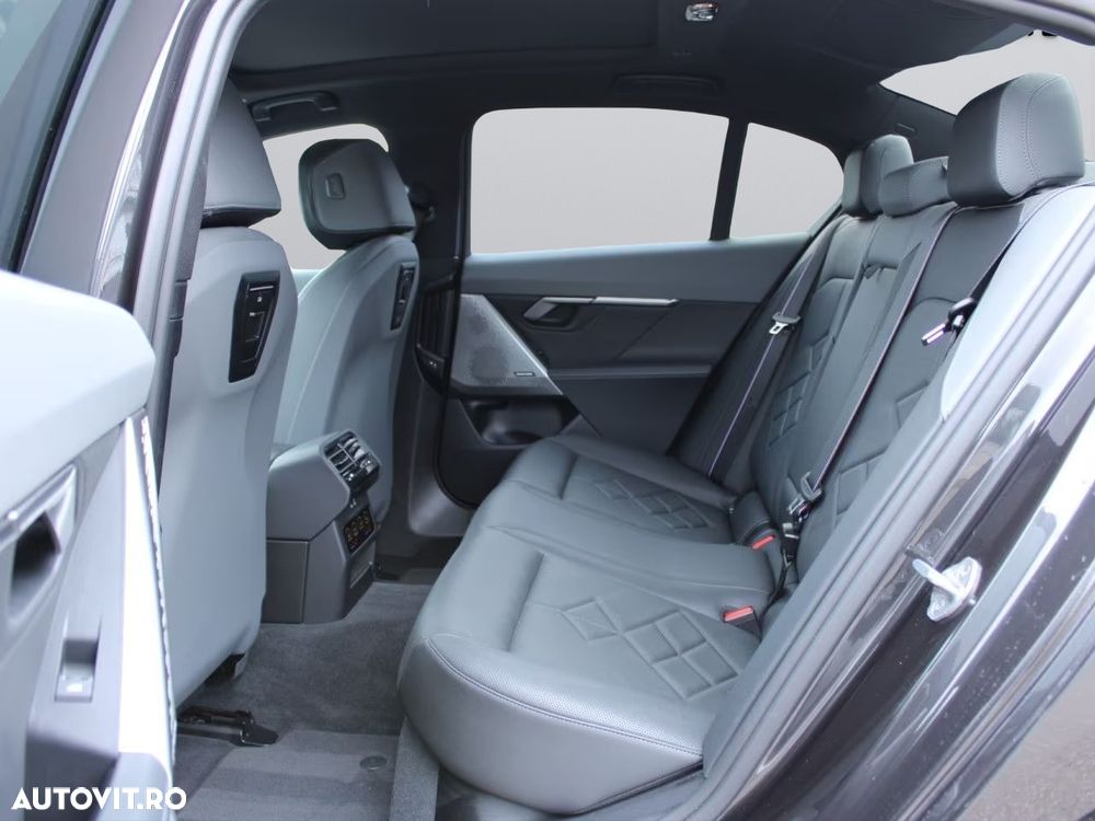 BMW i5 2024 — imagine 9