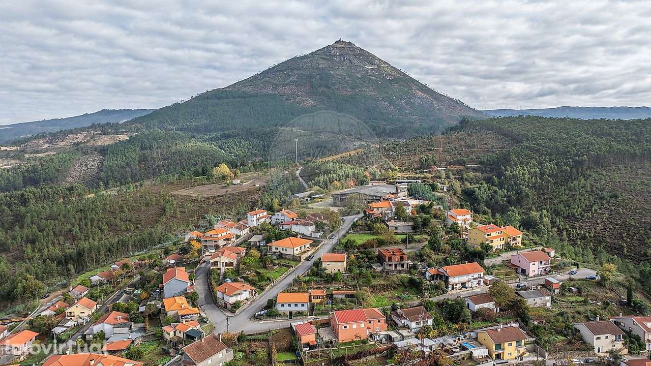 Moradia T4 para venda - Grande imagem: 2/29