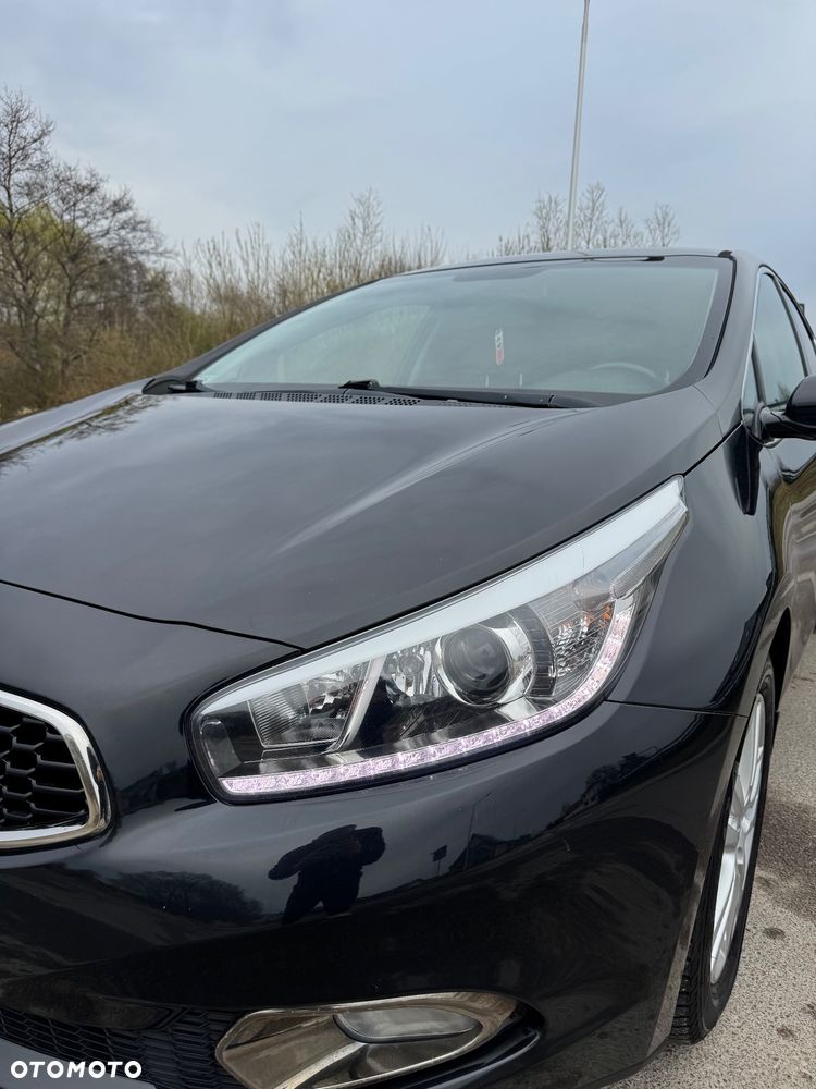 Kia Ceed 1.6 GDI L - 4