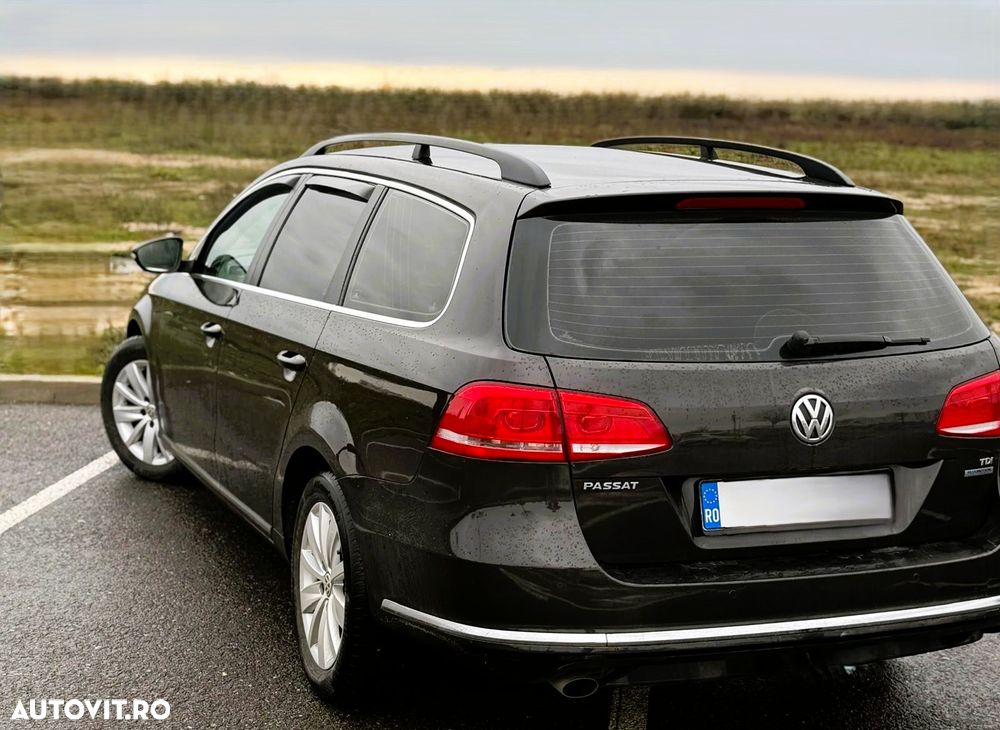 Volkswagen Passat 1.6 TDI BlueMotion Technology Comfortline - 4