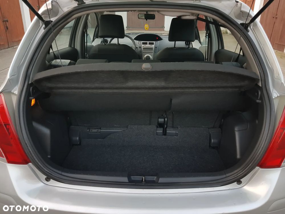 Toyota Yaris 1.33 Luna - 14