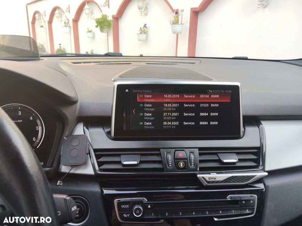 BMW Seria 2 220d xDrive AT Advantage - 14