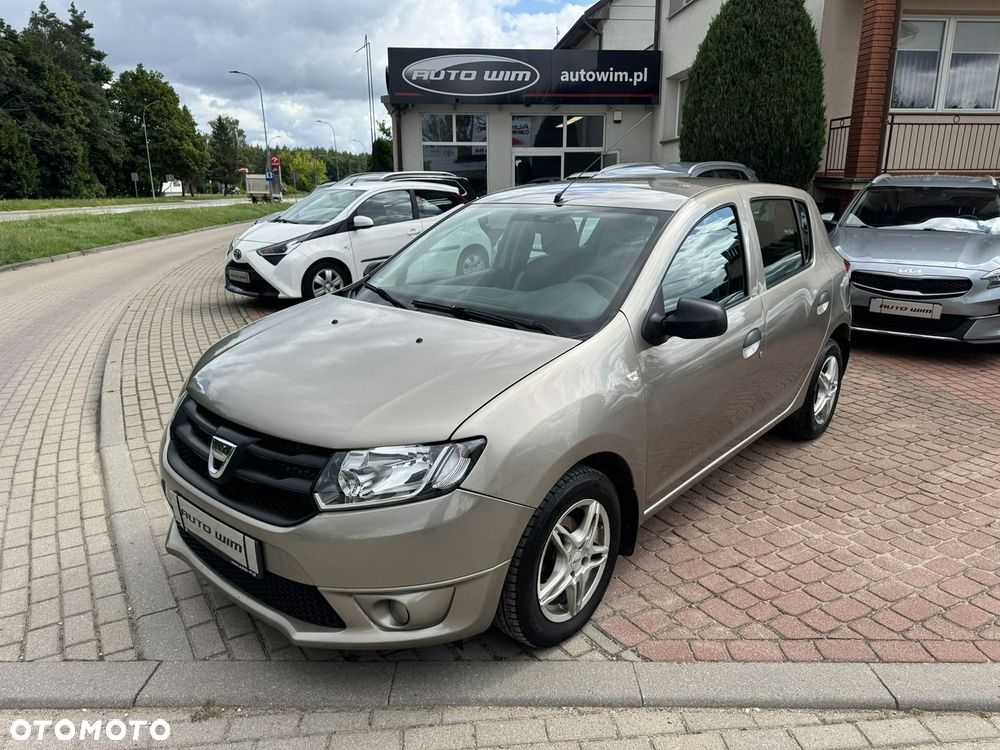 Dacia Sandero 1.2 16V 75 Essentiel - 4