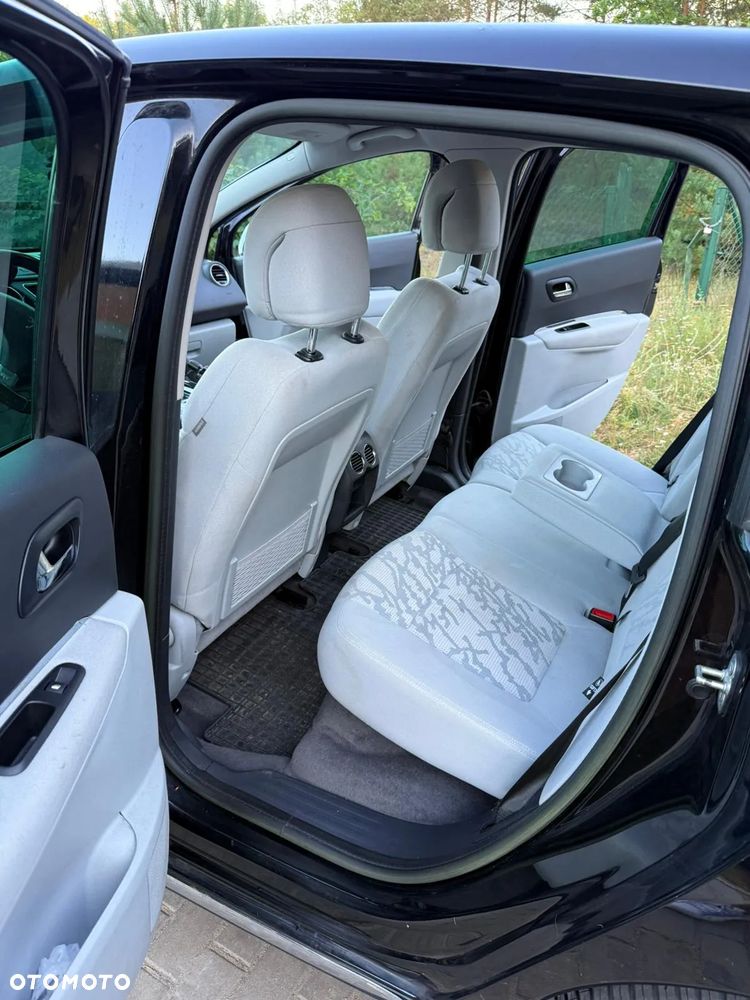 Peugeot 3008 2.0 HDi HYbrid4 - 6