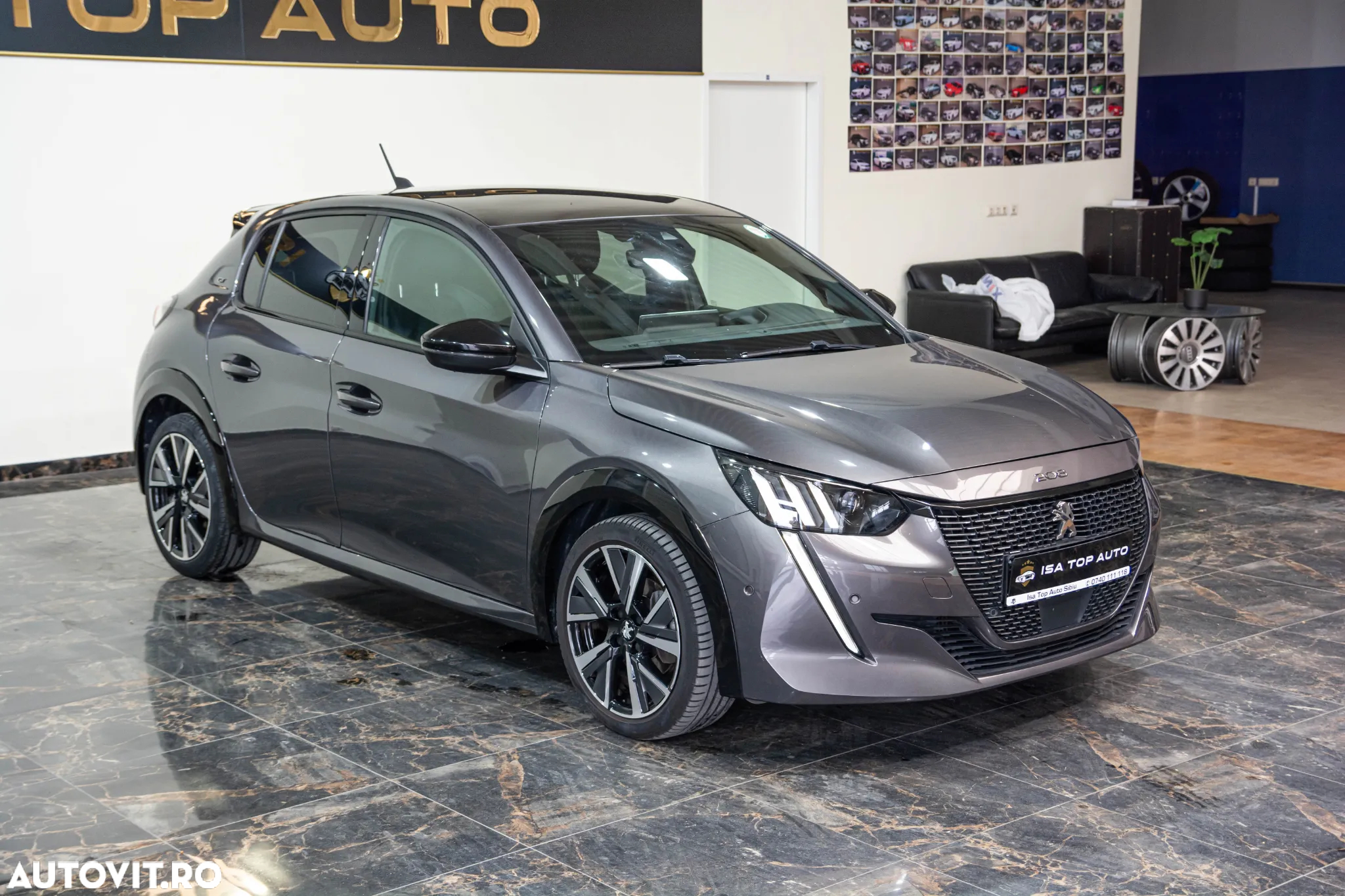 Peugeot 208 PureTech 100 EAT8 GT Pack - 10