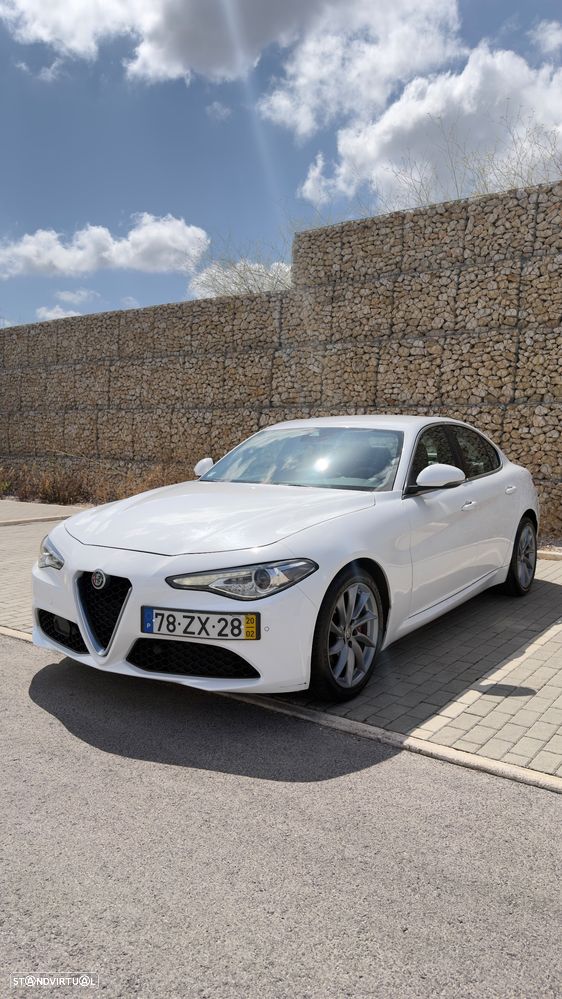 Alfa Romeo Giulia 2.2 D Sprint AT8 - 1