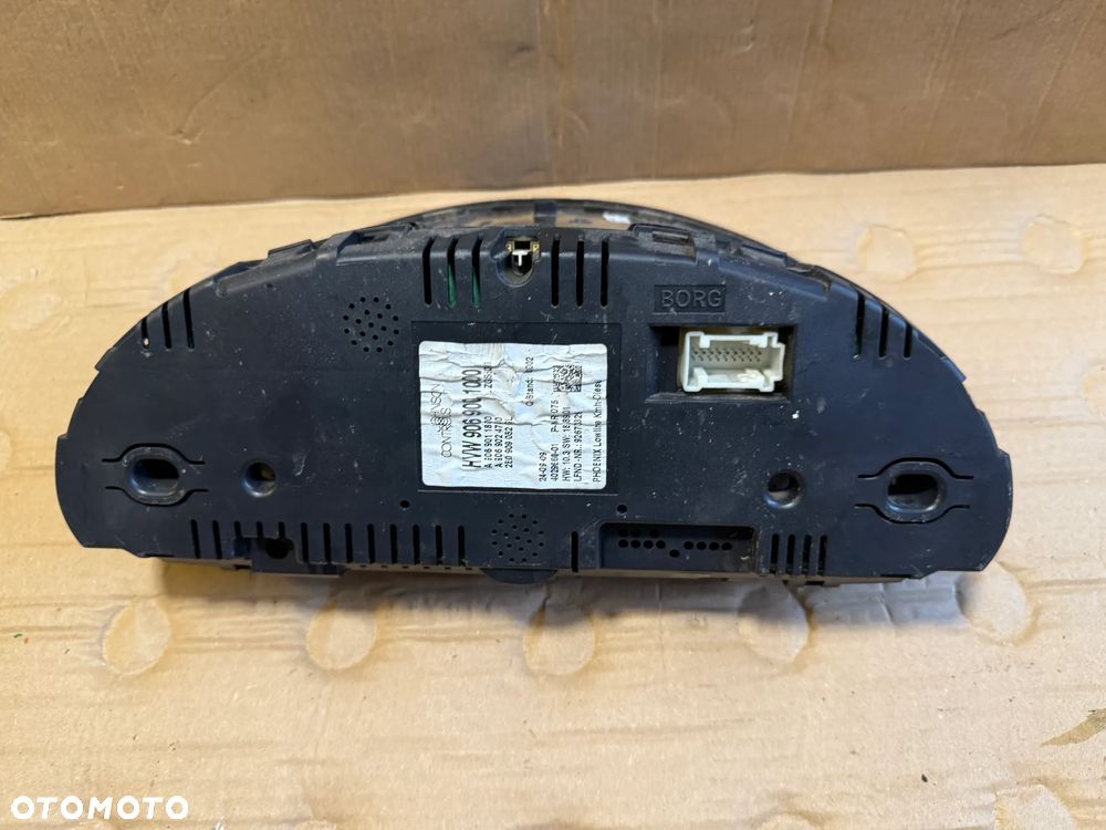 Licznik 9069001000 2E0909052GL Mercedes Crafter 2.5 TDI OE - 3