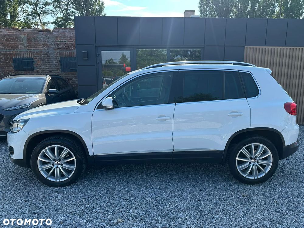 Volkswagen Tiguan 2.0 TDI DPF 4Motion BlueMotion Technology Exclusive - 8