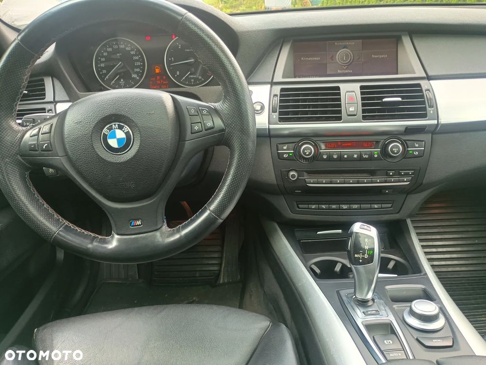 BMW X5 3.0sd xDrive - 12
