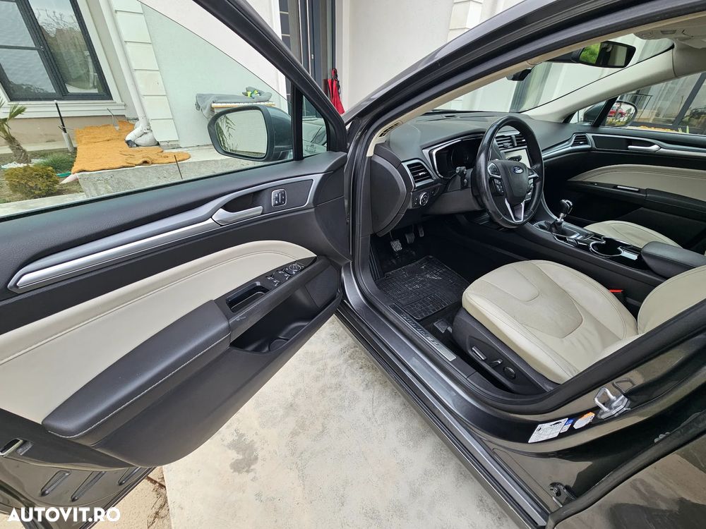 Ford Mondeo 2.0 TDCI Titanium - 14