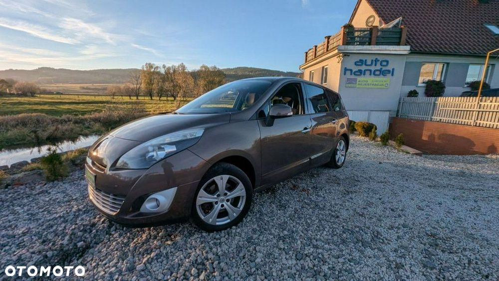 Renault Grand Scenic - 14