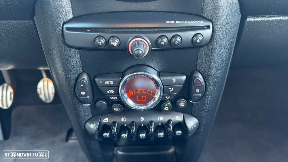 MINI 3 Portas Cooper SD - 18