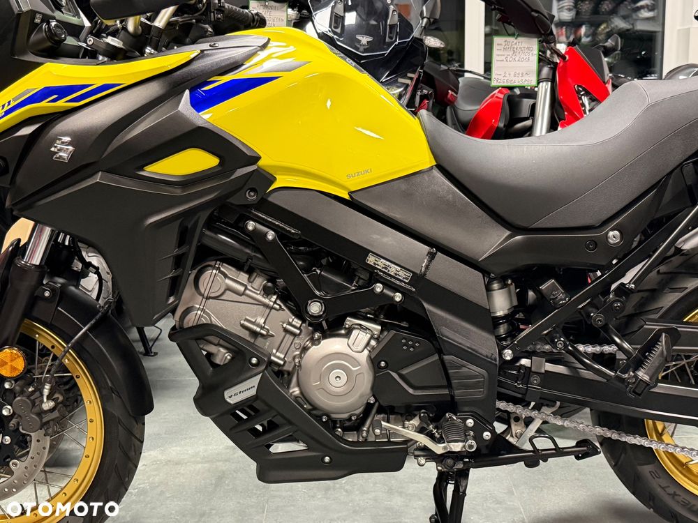 Suzuki V-STROM - 34