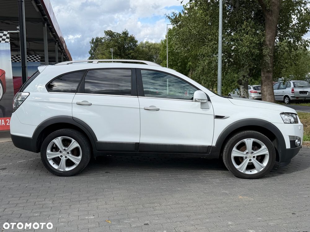 Chevrolet Captiva 2.2 d LTZ - 7