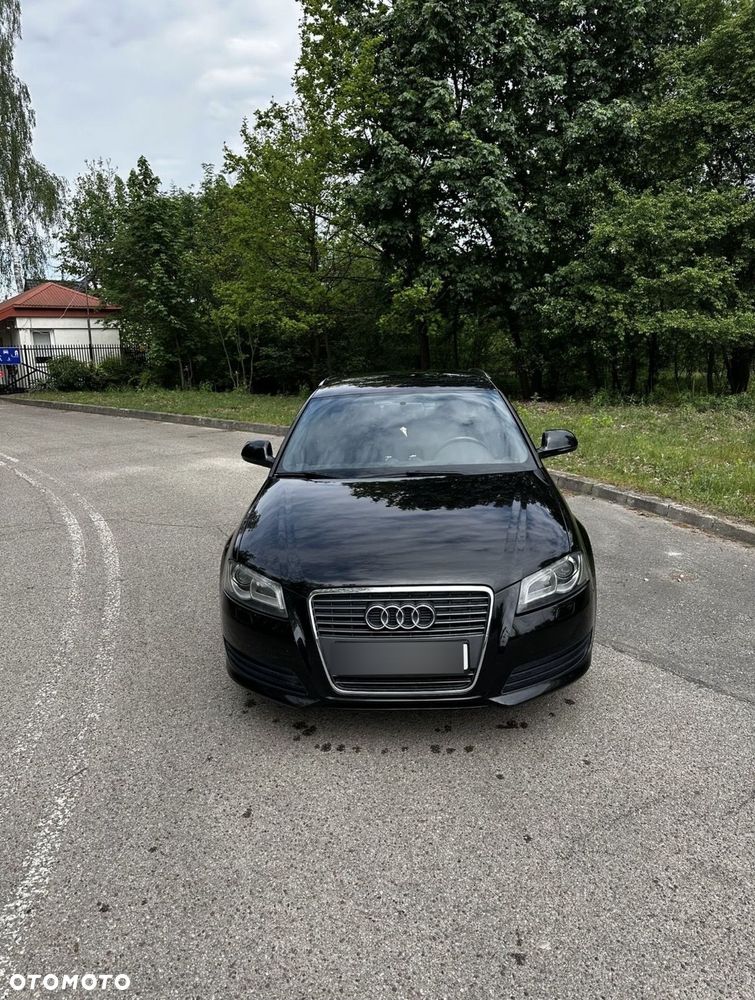 Audi A3 3-drzwiowe 1.6 TDI DPF Ambition S tronic - 4