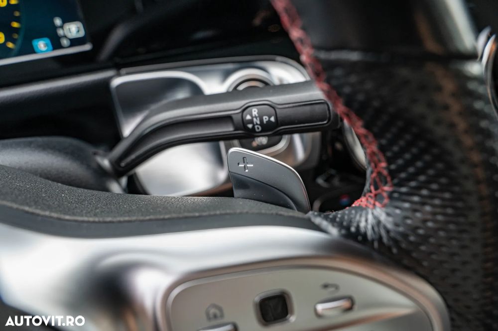 Mercedes-Benz GLB 220 d 4MATIC 8G-DCT AMG Line - 19