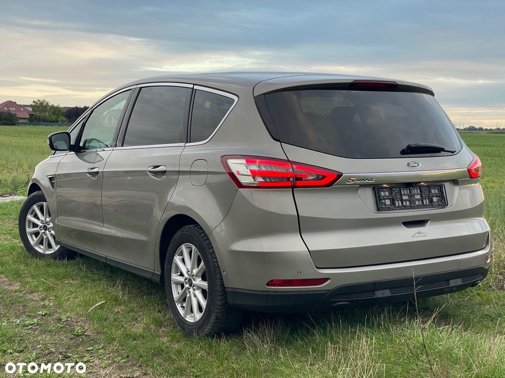 Ford S-Max - 6