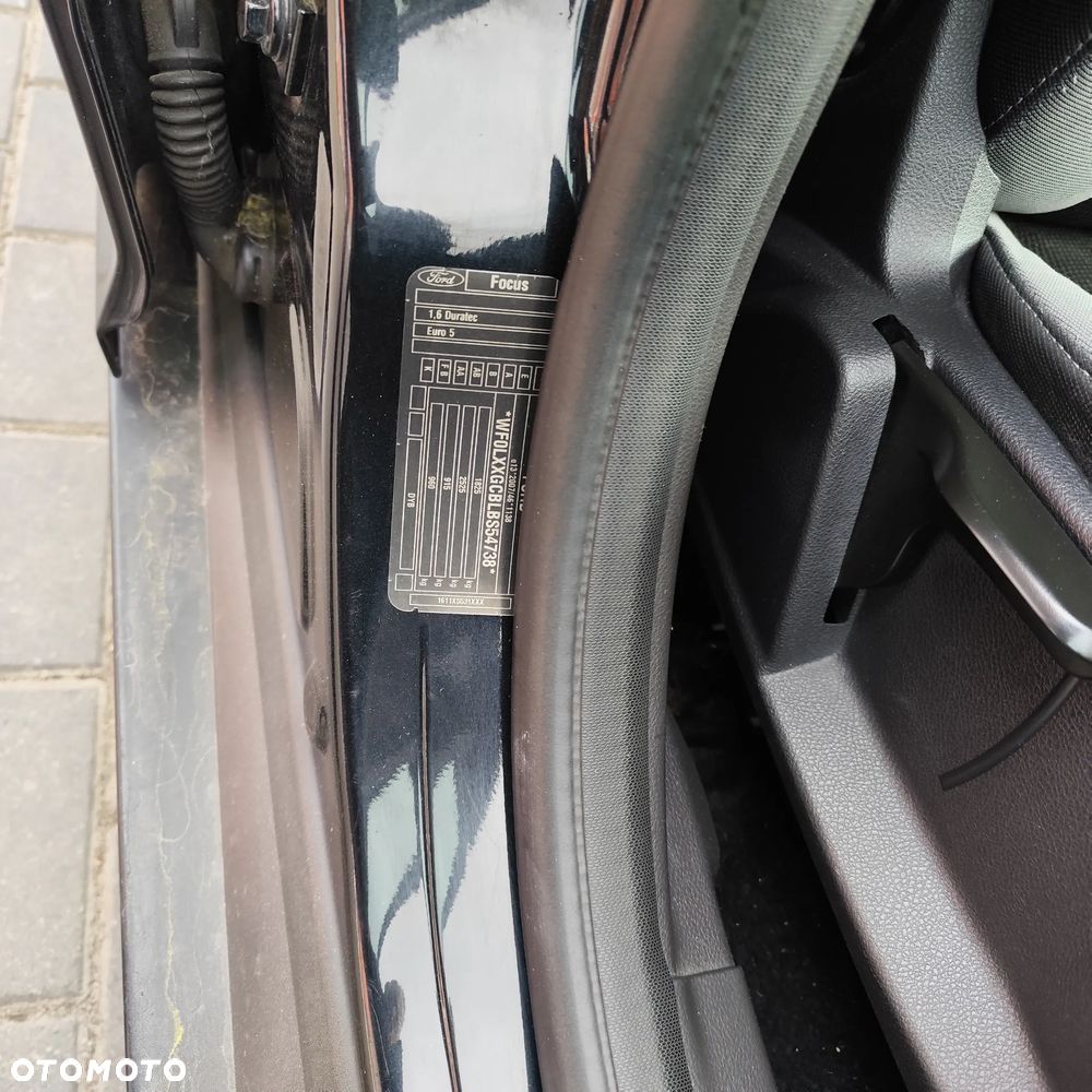 Ford Focus 1.6 TI-VCT Ambiente - 21