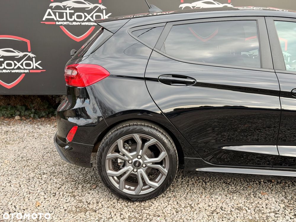 Ford Fiesta 1.5 TDCi S&S ST-LINE - 9