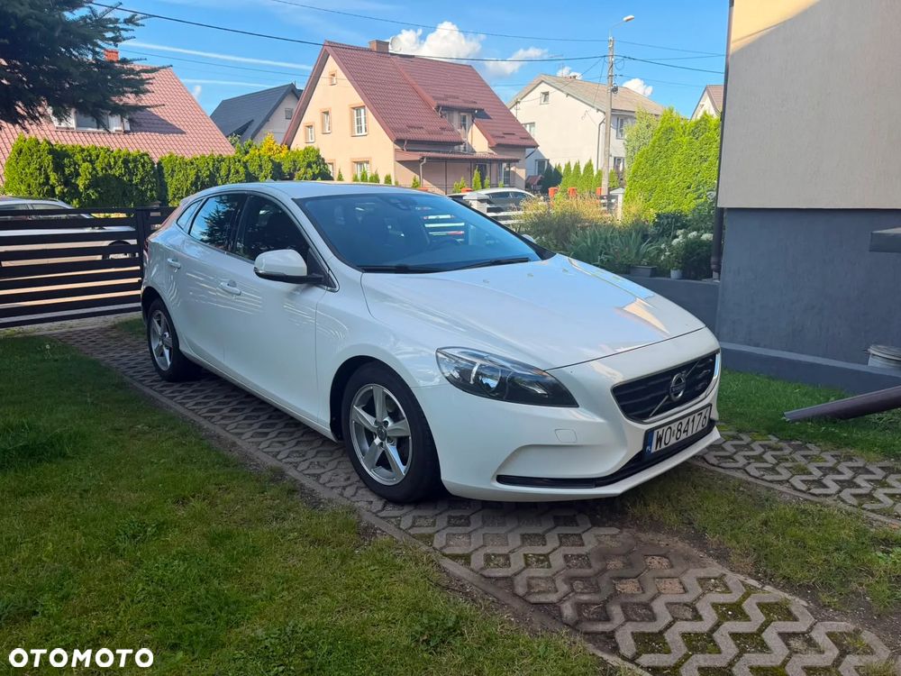 Volvo V40 D2 - 1