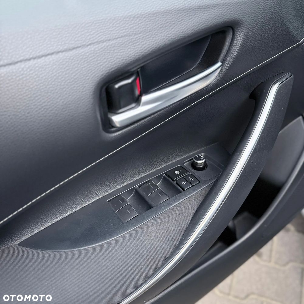 Toyota Corolla 1.8 Hybrid Comfort - 10