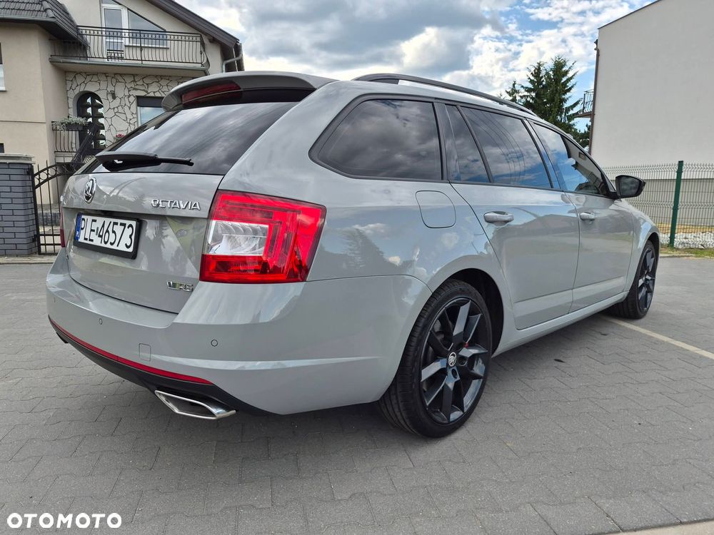 Skoda Octavia 2.0 TDI 4x4 DSG RS - 6