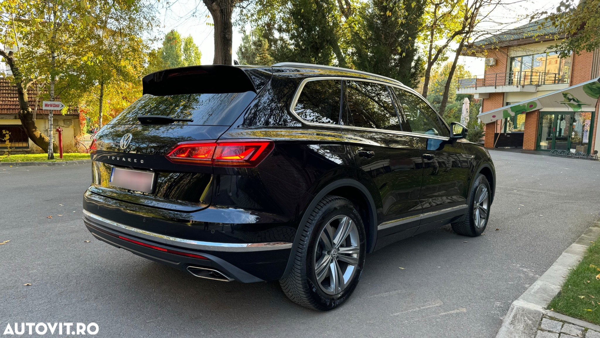 Volkswagen Touareg V6 TSI 4MOTION Elegance - 4
