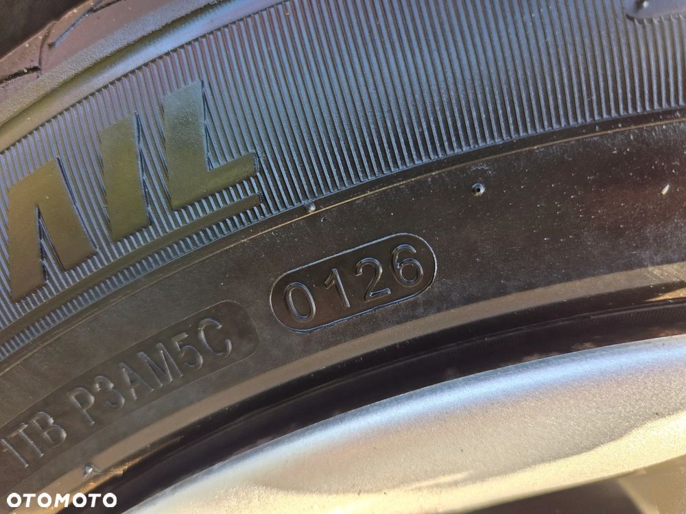 Renault Clio - 30